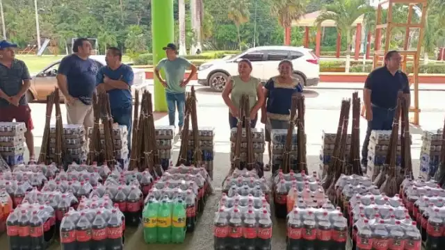 Los diputados de las corridas de toros recibieron apoyos como refrescos y voladores