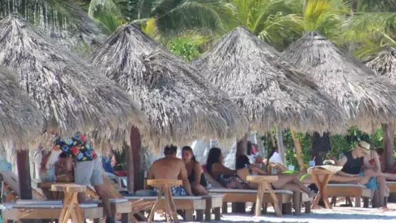 A pesar de las afectaciones por las crecientes en algunos puntos de este destino turístico, no entorpecen el desarrollo de las actividades recreativas