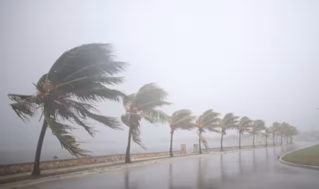 Orlene se encuentra a 470 kilómetros al sur de Manzanillo, Colima y a 630 kilómetros al sur-sureste de Cabo Corrientes, Jalisco