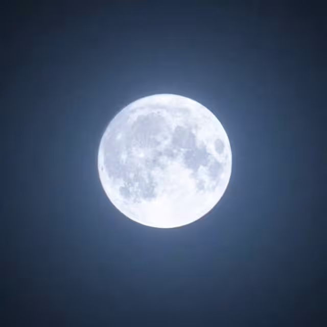 La Luna Azul o Superluna Azul es la segunda en un sólo mes