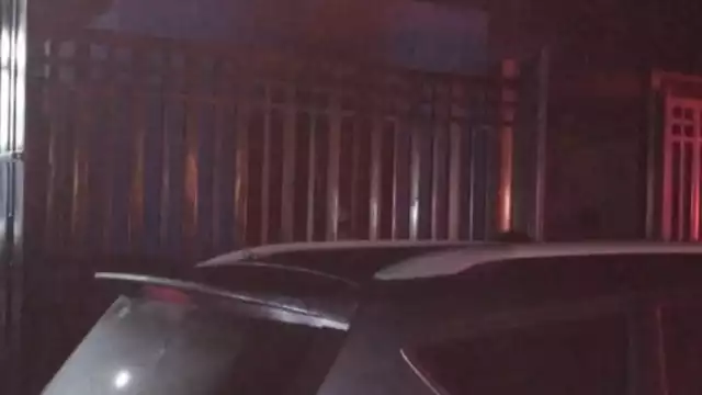 La columna de humo alertó a los vecinos, quienes reportaron el incendio al 911 en Chetumal