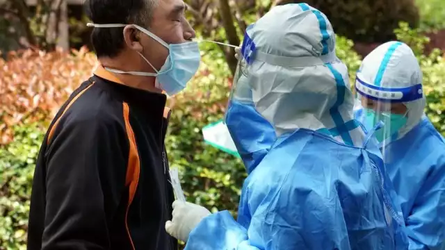 China ha tenido un rebrote de COVID-19 en los últimos días que ha orillado a un aislamiento total de 25 millones de personas en el país