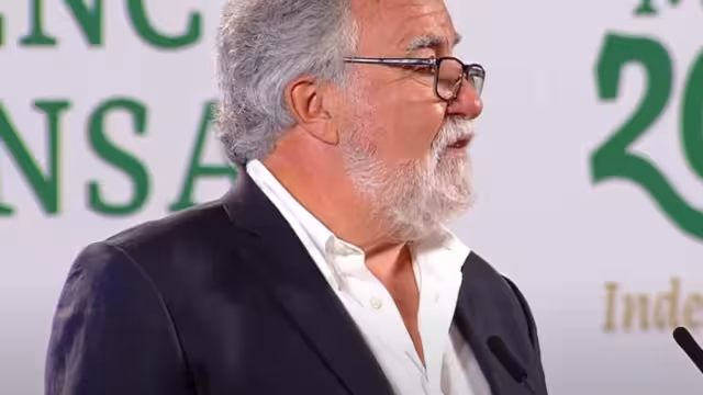 Alejandro Encinas, en la conferencia matutina