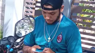 Motorepartidores capturan a presunto asaltante de un minisuper en Chetumal