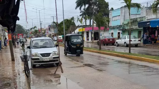 Fue alrededor de las 10:00 am que las lluvias reaparecieron sorprendiendo a los morelenses