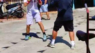 “El Güero de Tepito” Pérez se prepara en Cancún para su próximo combate