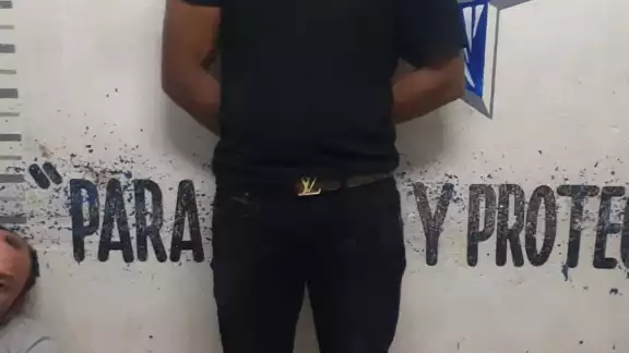El boxeador fue detenido en Playa del Carmen tras ser acusado de doble intento de feminicidio El boxeador fue detenido en Playa del Carmen tras ser acusado de doble intento de feminicidio