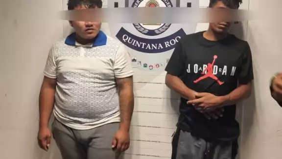 Acusados de robar un OXXO, en la Región 253