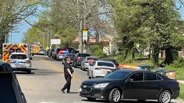 Dos heridos en un ataque con cuchillo en una escuela en Tennessee