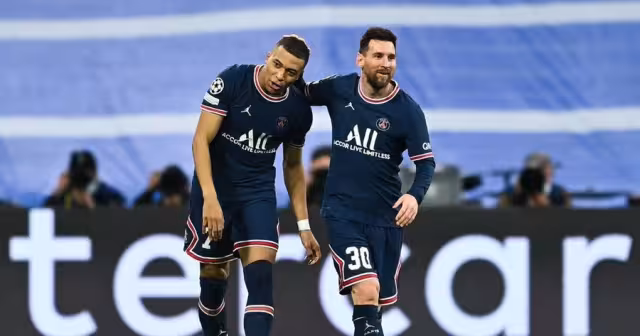 El francés percibe más de 125 millones de dólares como jugador del PSG.