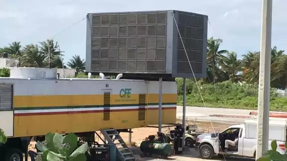 Hubo necesidad de echar a andar la planta generadora de electricidad Hubo necesidad de echar a andar la planta generadora de electricidad