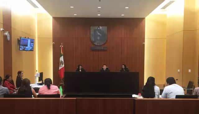 Los dos acusados permanecerán bajo medidas cautelares