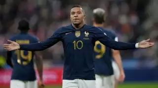 Mbappé anotó doblete en el Francia vs Polonia