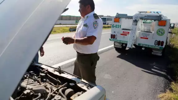El tramo Campeche-Bécal es el más transitado en las épocas decembrinas El tramo Campeche-Bécal es el más transitado en las épocas decembrinas