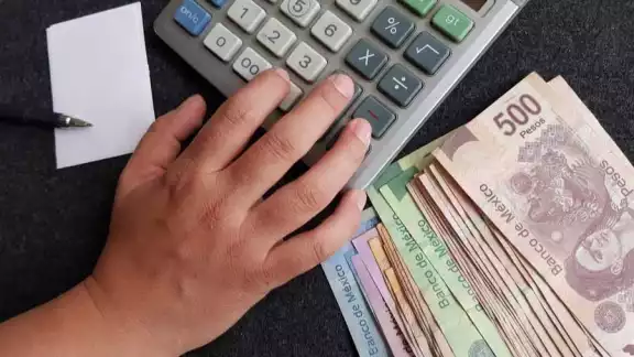 ¿Cómo exigir el pago de doble aguinaldo en 2023?