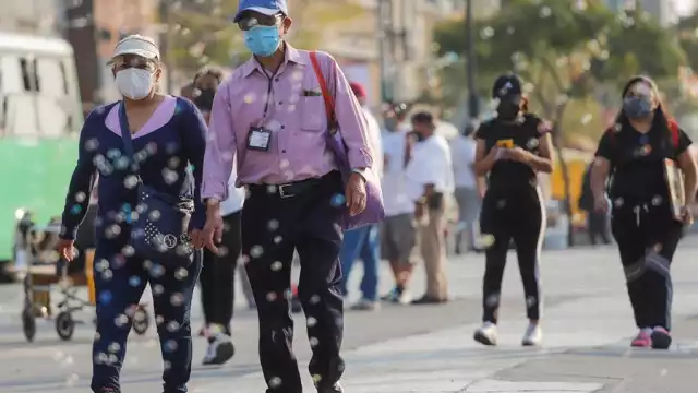 Las restricciones ante la cuarta ola en México fueron mínimas. Foto: EFE/Isaac Esquivel