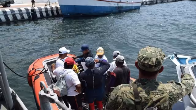 Recientemente se detuvo a una persona que transportaba 30 mil litros de huachicol en Campeche