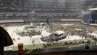 Así se vivió el concierto semivacío de Bad Bunny en el Estadio Azteca: VIDEO