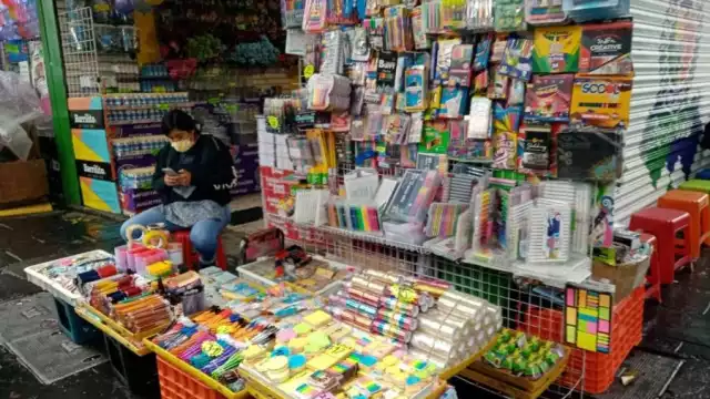 El beneficio de Uniformes Escolares y Útiles 2023 estará disponible para aquellos que sean beneficiarios del programa Mi Beca para Empezar.