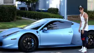 El cantante ya no podrá conducir ningún Ferrari