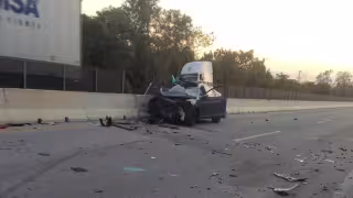 Trágico choque en el libramiento Cancún–Mérida deja un muerto y un herido de gravedad