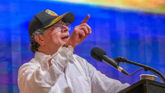 Gustavo Petro cuestionó las acciones de Estados Unidos con los migrantes colombianos