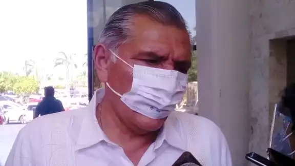 El mandatario de Tabasco sostuvo una reunión en el Palacio de Gobierno con su homólogo Carlos Miguel Aysa González