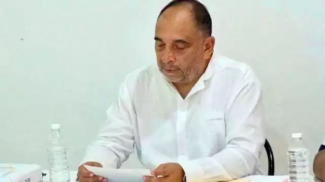 Alcalde de Hopelchén responde con burlas a denuncias por despojo de terreno