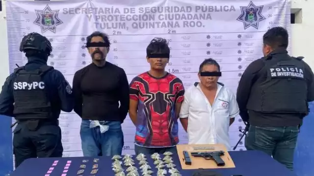 Fueron identificados como Jorge Alexander “N”, de 18 años; Julio César “N”, de 41; y Jesús “N”, de 54