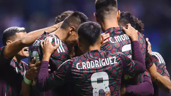 Selección Mexicana jugará contra el Inter de Porto Alegre en 2025.