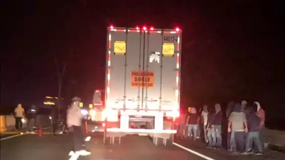 El contingente de alumnos ha asaltado, robado y secuestrado bienes de propiedad privada, así como dañado inmuebles públicos