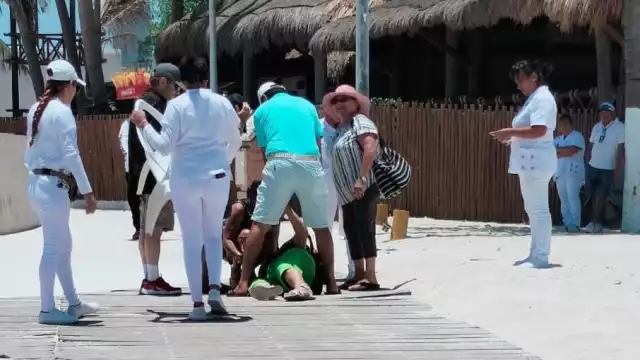 Las temperaturas superiores a los 37 grados sorprendieron a los cruceristas del Carnival Valor