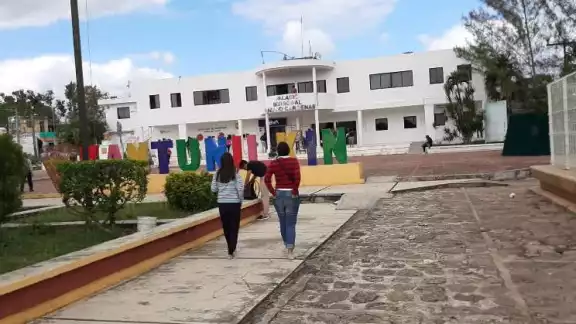 Ningún tipo de fiesta, particular o masiva se deberá permitir en el municipio Ningún tipo de fiesta, particular o masiva se deberá permitir en el municipio