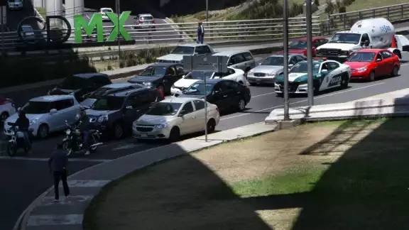 El programa Hoy no Circula se aplica en las 16 alcaldías de la CDMX y los 18 municipios del Edomex. El programa Hoy no Circula se aplica en las 16 alcaldías de la CDMX y los 18 municipios del Edomex.