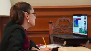 Presidenta Sheinbaum coordina con gobernadores y fuerzas federales atención a la emergencia por lluvias en seis estados