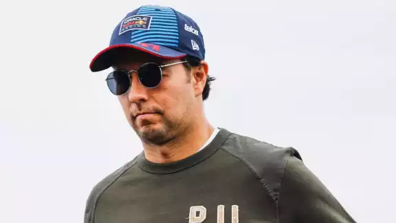 Checo Pérez tiene amplias posibilidades para regresar a la F1 Checo Pérez tiene amplias posibilidades para regresar a la F1