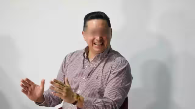 Vinculado a proceso por fraude y continuará con localizador electrónico