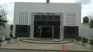 Los tres sujetos fueron controlados por la Policía Municipal; portaban armas con cartuchos útiles, además de drogas