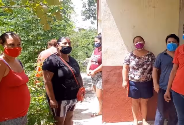 Los padres de familia piden ayuda a la SEP ya que la escuela no está en condiciones de regresar a clases