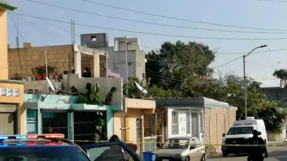 Las autoridades acordonaron el área del hallazgo Las autoridades acordonaron el área del hallazgo