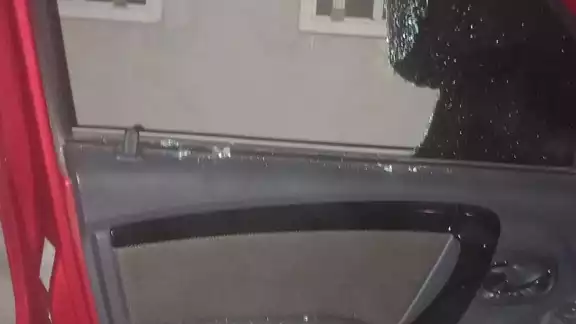 Así fue como quedó la camioneta tras el robo