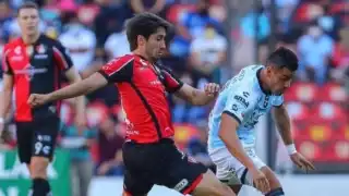 Luego del pleito que enfrentaron aficionados de estos dos equipos en La Corregidora, Atlas recibirá en casa a los Gallos Blancos