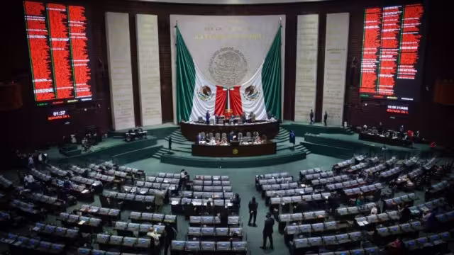 Diputados aprueban en lo general la Ley de la FGR