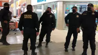 La mujer logró escapar con el botín al ingresa a una tienda departamental