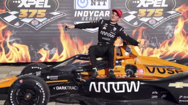 Fueron seis segundos los que el mexicano quedó debajo de Newgarden, el piloto ganador de este sábado.