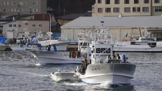 Guardia Costera de Japón y pescadores han salido a buscar los cuerpos o sobrevivientes del naufragio