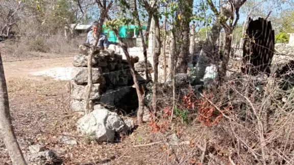 Grupo de mujeres armadas con machetes son denunciadas ante la FGE por amenazas de muerte Grupo de mujeres armadas con machetes son denunciadas ante la FGE por amenazas de muerte