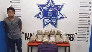 La detención se dio justo cuando tomaba su maleta en la terminal de autobuses. Foto: Por Esto!