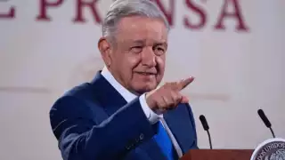 El presidente AMLO dice que el Plan B de la Reforma Electoral no afecta en nada al INE