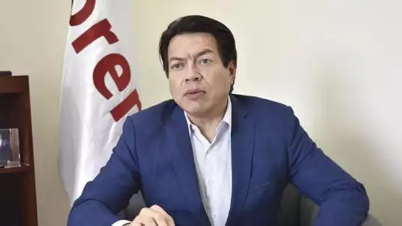 Mario Delgado aseguró que en cinco de las seis gubernaturas que estuvieron en disputa este domingo, Morena lleva ventaja. Mario Delgado aseguró que en cinco de las seis gubernaturas que estuvieron en disputa este domingo, Morena lleva ventaja.